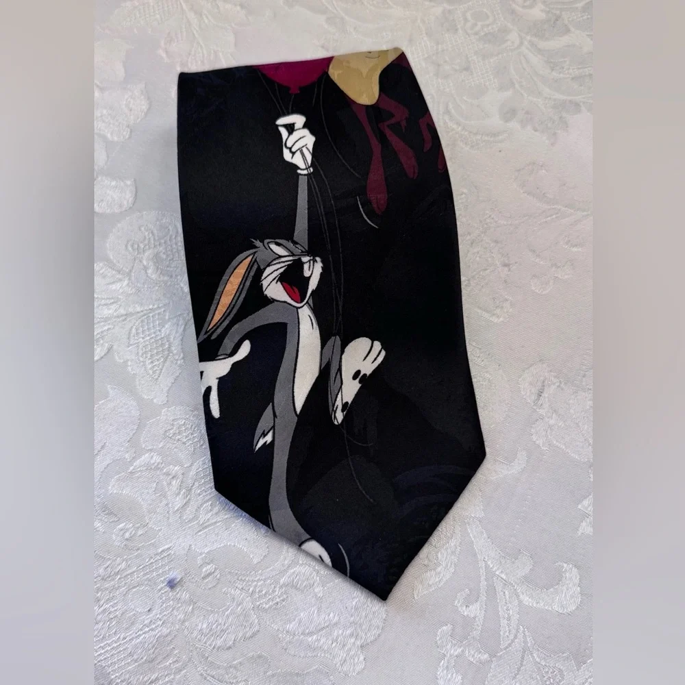 Looney Tunes Mania Vintage Tie Bugs Bunny Taz Valentines Hearts Balloons Novelty